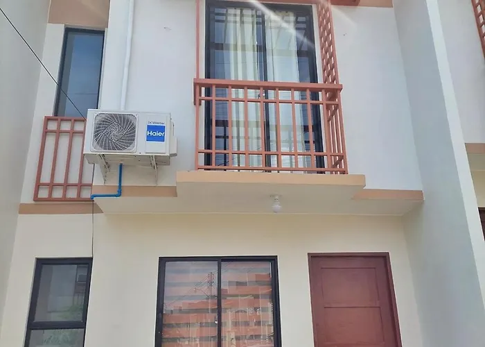 Vakantiehuis Townhouse At Of Naga, Cebu