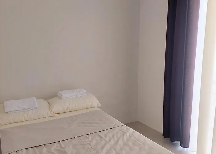Townhouse At Of Naga, Cebu Vakantiehuis *
