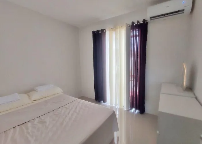 Townhouse At Of Naga, Cebu San Fernando (Cebu)